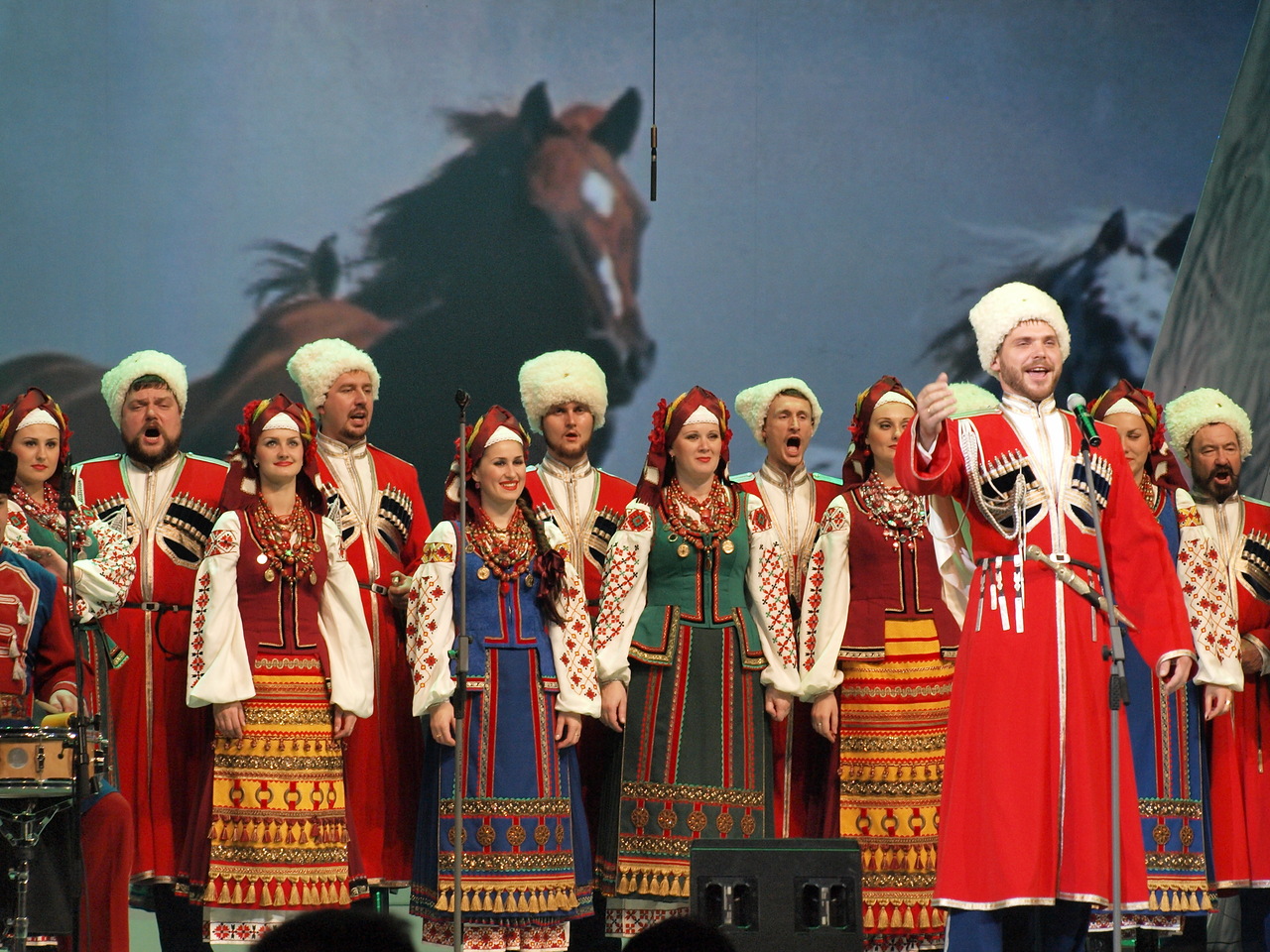 Казачий хор. Группа Кубанский казачий хор. Кубанский казачий хор Краснодар. Государственный Академический Кубанский казачий хор. Кубанский казачий народный хор.