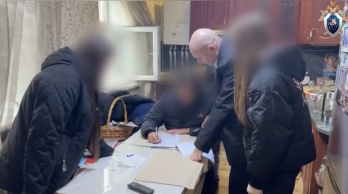 Экс-замглавы администрации Ленинградского района обвиняется в превышении должностных полномочий