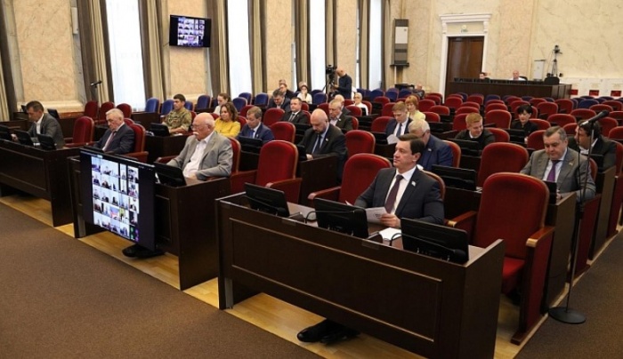 Нового депутата ЗСК представил Юрий Бурлачко 