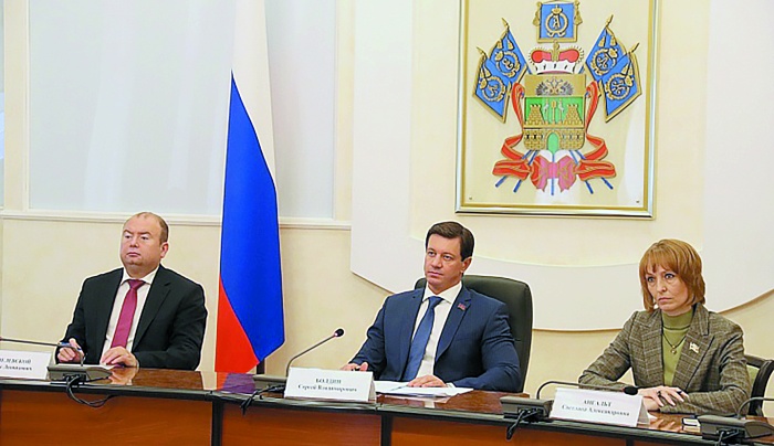 Срок установили 