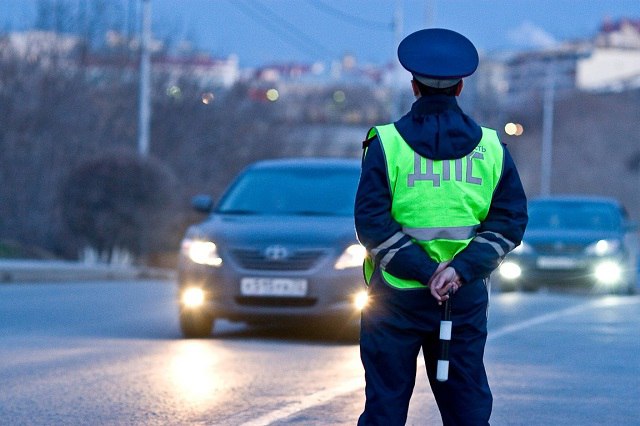 Кубанец купил поддельный диплом за 45 тысяч, чтобы устроиться инспектором ДПС
