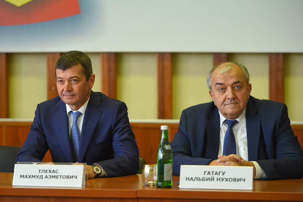Представителем Адыгеи при губернаторе Кубани назначен Нальбий Гатагу