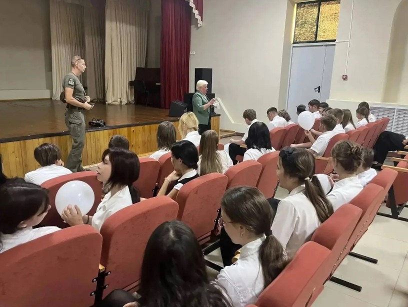 В Анапе по программе «Земский работник культуры» на работу приняты пять специалистов