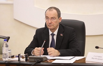 Юрий Бурлачко провел заседание Совета законодателей Кубани