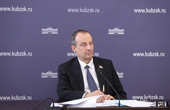 Юрий Бурлачко рассказал об инициативах кубанского парламента по поддержке пожилых граждан 