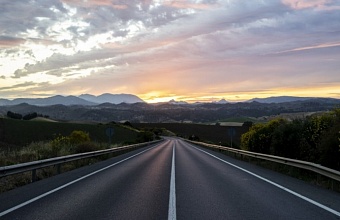 В Ленинградском муниципальном округе в этом году отремонтируют участок трассы