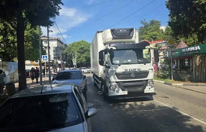 В Лазаревском районе насмерть сбили 62-летнюю женщину