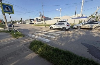 В Динском районе водитель иномарки сбил двоих детей