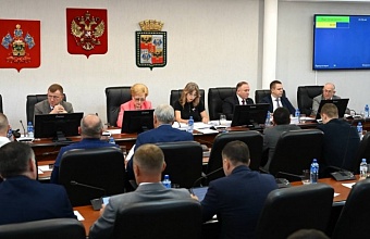 В Краснодаре продлили повышенную муниципальную выплату контрактникам