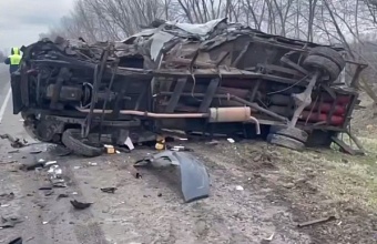 В Тихорецком районе в ДТП на встречке погиб 24-летний водитель иномарки