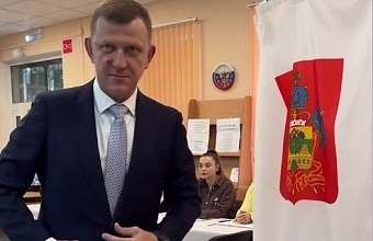 Глава Краснодара проголосовал на выборах депутатов в Госдуму