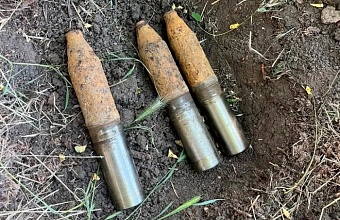 В Тихорецком районе нашли артиллерийские снаряды времен войны