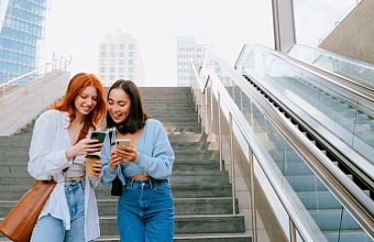 Т2 дарит полгода бесплатной связи новому абоненту и начисляет 2000 рублей тому, кто его пригласил