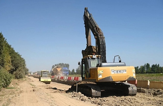В Краснодаре начали ремонт дороги к новому терминалу аэропорта