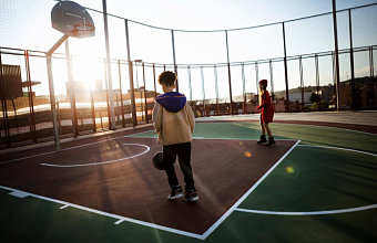 В Краснодаре построили пять многофункциональных спортивных площадок в 2025 году