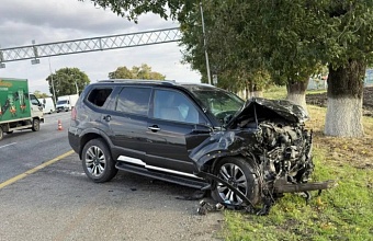 В Новокубанском районе в массовом ДТП пострадали четверо, в том числе дети 