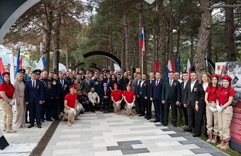 Губернатор Кубани поздравил выпускников федеральной программы «Время героев»