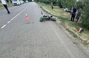 В Гулькевичском районе двое детей на питбайке пострадали в ДТП