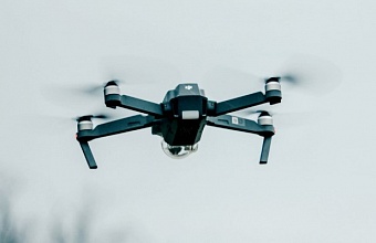 В Крымском районе на автодороге обнаружили обломки БПЛА